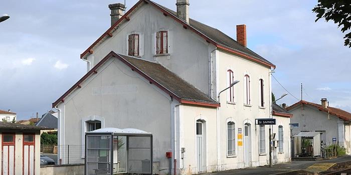 Gare de Saint-Savinien